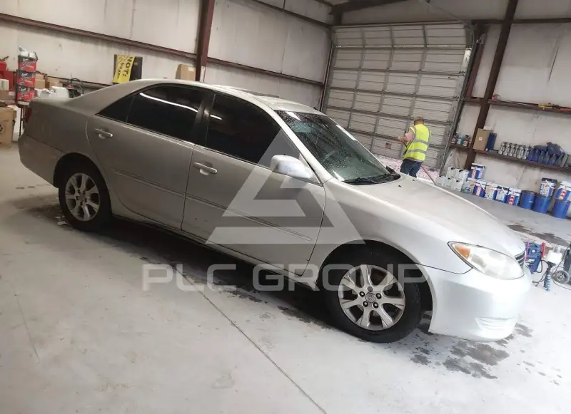 2005 Toyota CAMRY фото