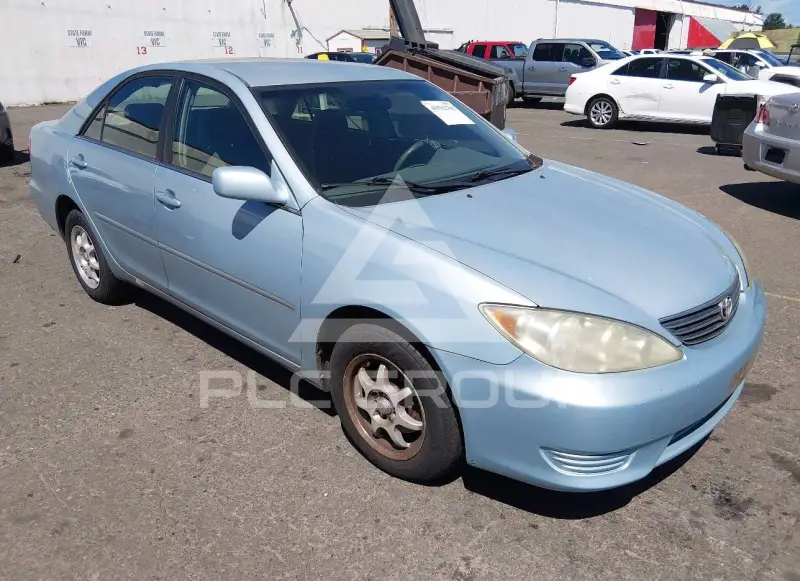 2005 Toyota CAMRY фото