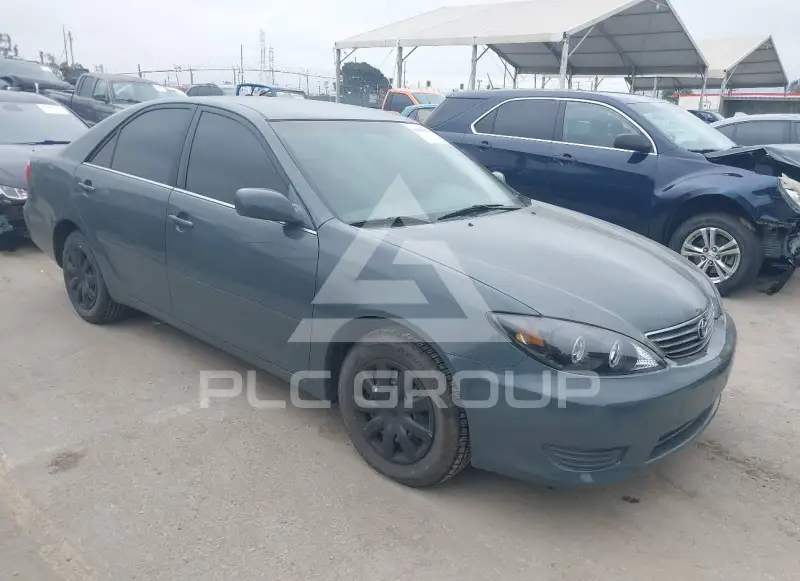2005 Toyota CAMRY фото