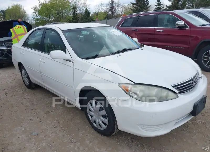 2005 Toyota CAMRY фото