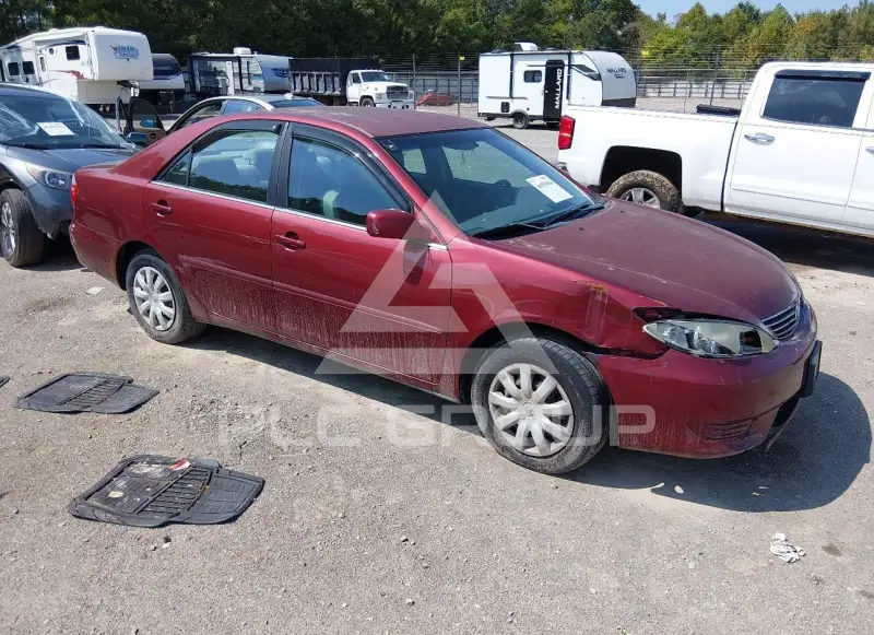 2005 Toyota CAMRY фото
