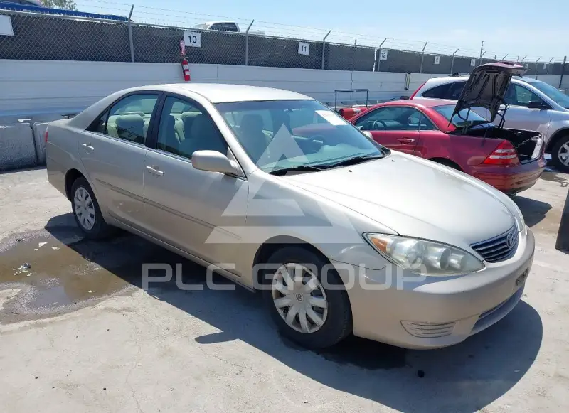 2005 Toyota CAMRY photo