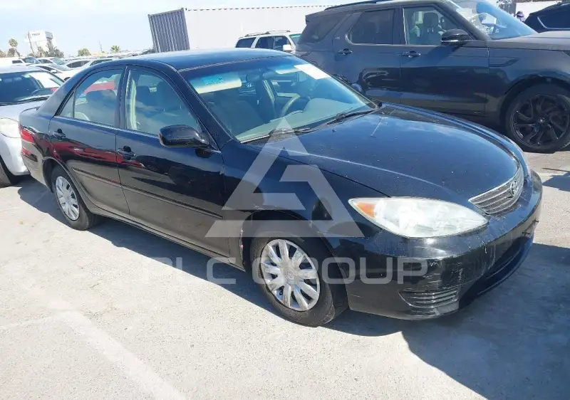 2005 Toyota CAMRY фото