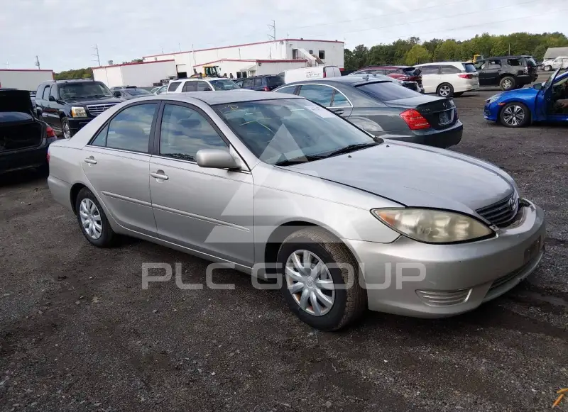 2005 Toyota CAMRY photo