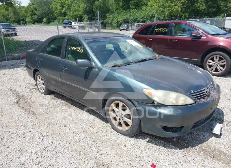2005 Toyota CAMRY фото