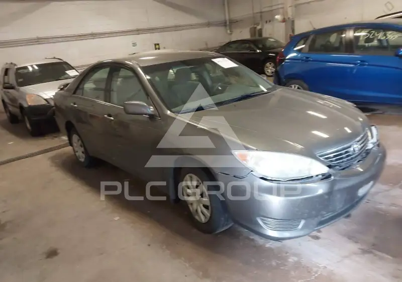 2005 Toyota CAMRY фото