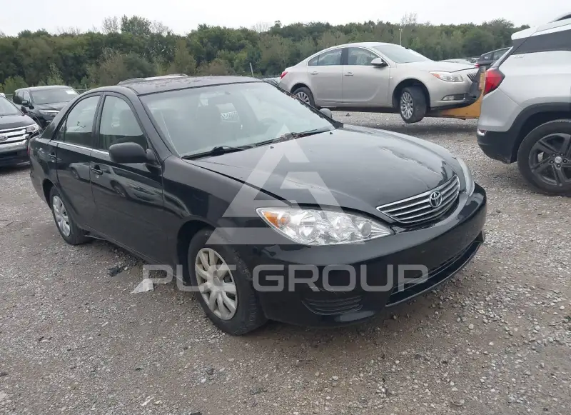 2005 Toyota CAMRY фото