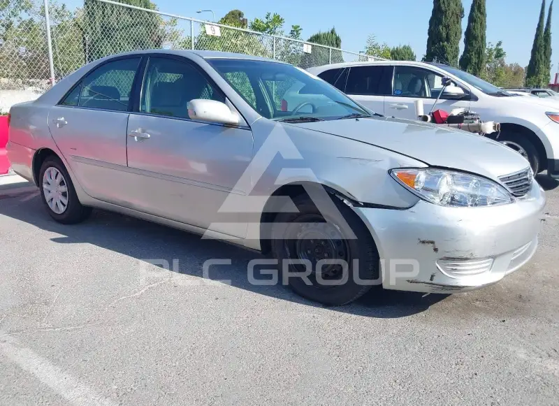 2005 Toyota CAMRY фото