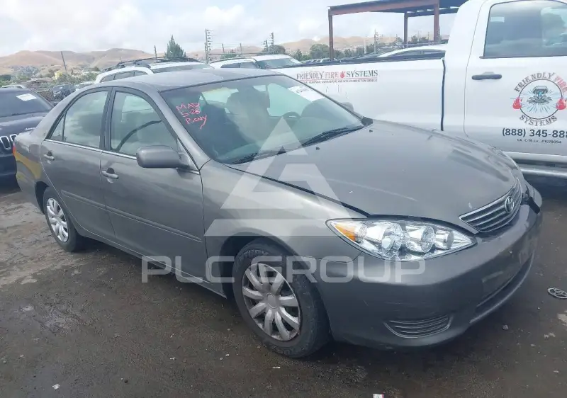 2005 Toyota CAMRY фото