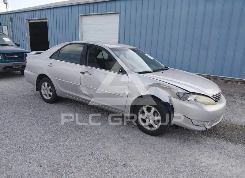 2005 Toyota CAMRY photo