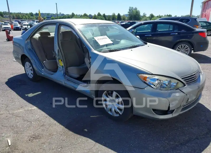 2005 Toyota CAMRY фото