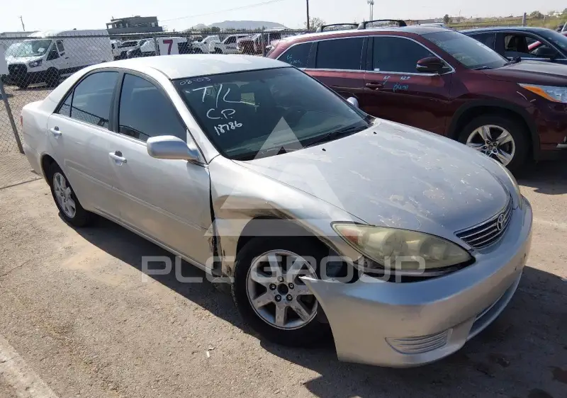 2005 Toyota CAMRY фото