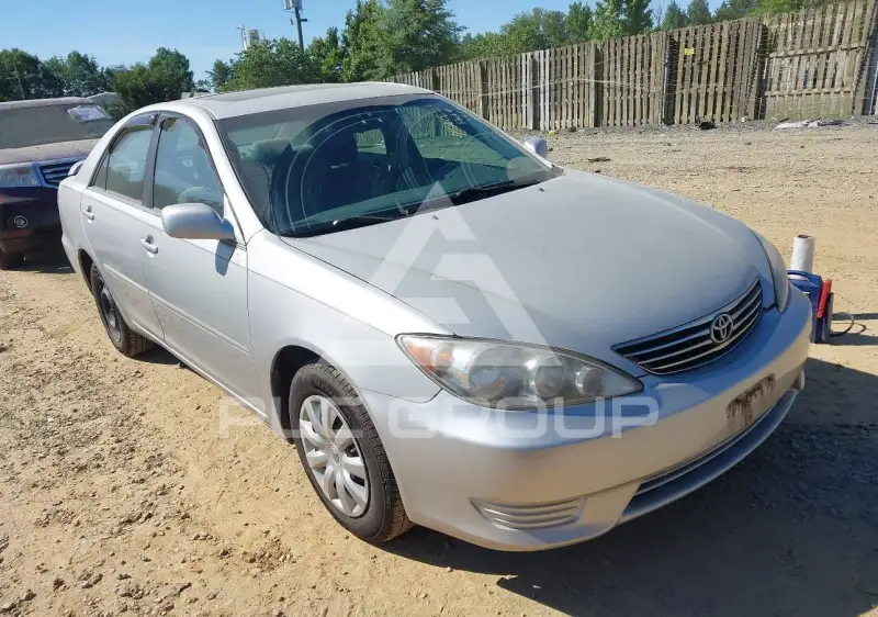 2005 Toyota CAMRY фото