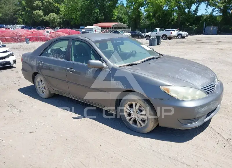 2005 Toyota CAMRY фото