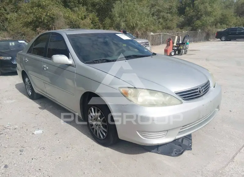 2005 Toyota CAMRY фото