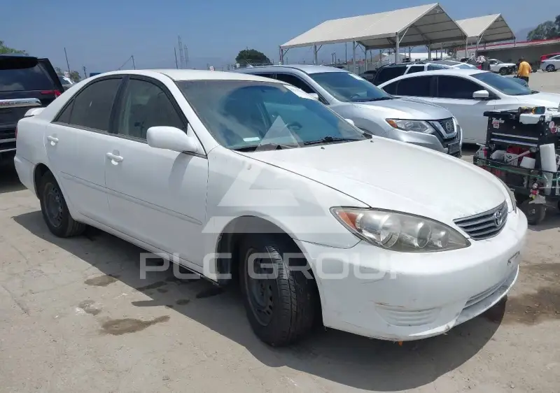2005 Toyota CAMRY фото