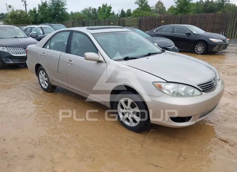 2005 Toyota CAMRY photo