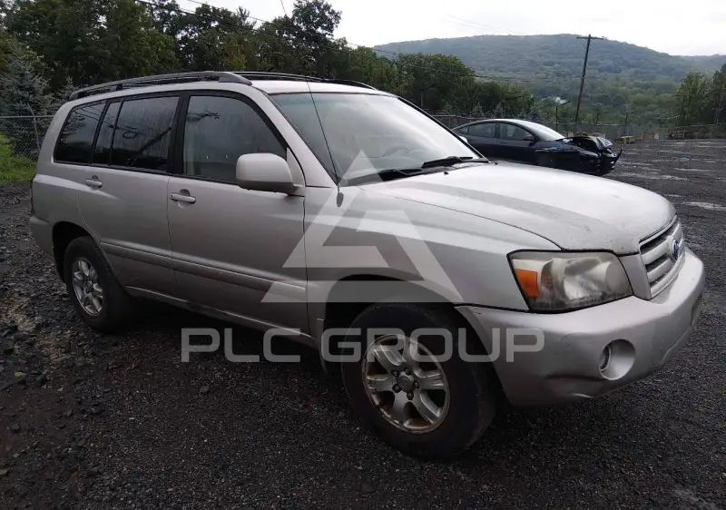 2005 Toyota Highlander фото