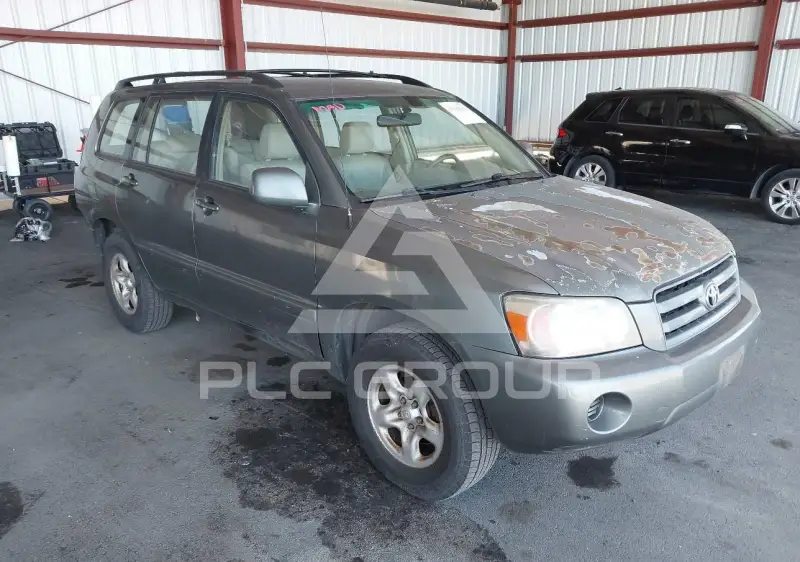 2005 Toyota Highlander photo