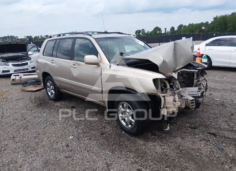 2005 Toyota Highlander photo
