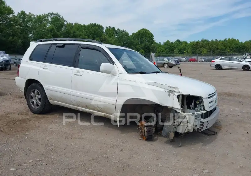 2005 Toyota Highlander photo