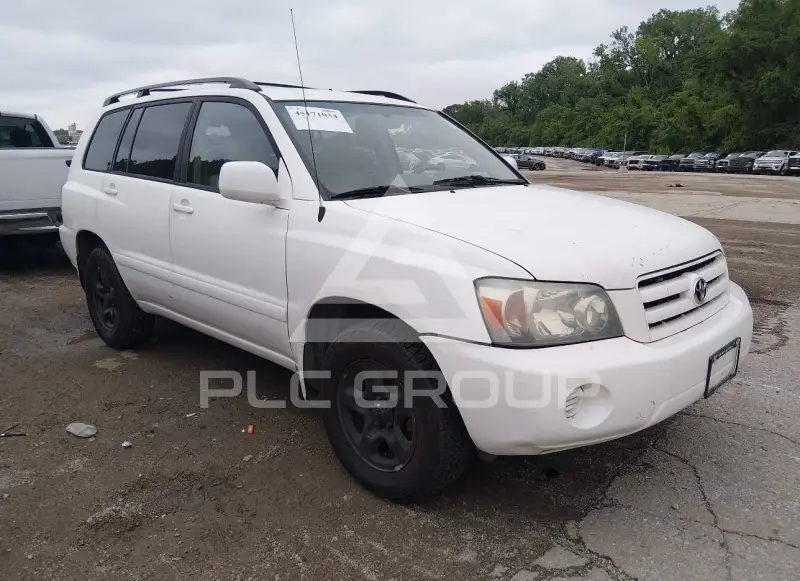 2005 Toyota Highlander photo