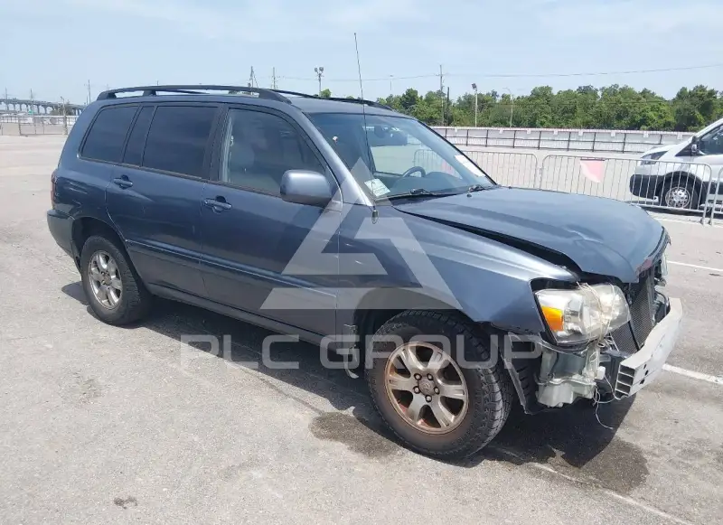 2005 Toyota Highlander photo