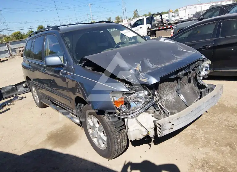 2005 Toyota Highlander фото