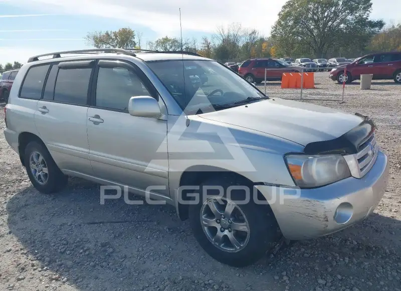 2005 Toyota Highlander photo