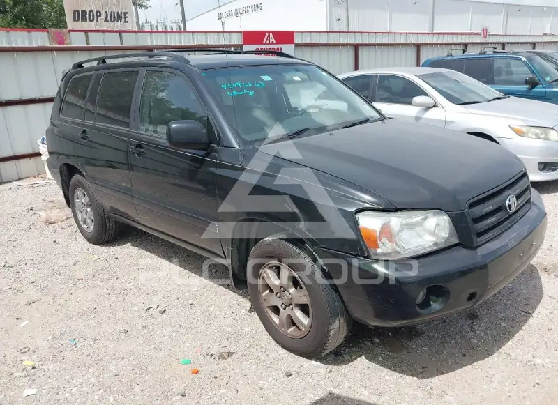 2005 Toyota Highlander photo