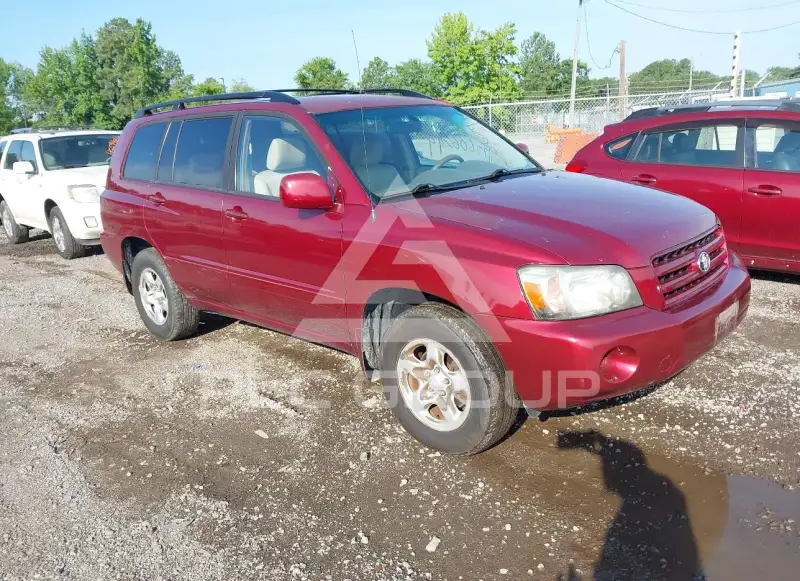 2005 Toyota Highlander photo