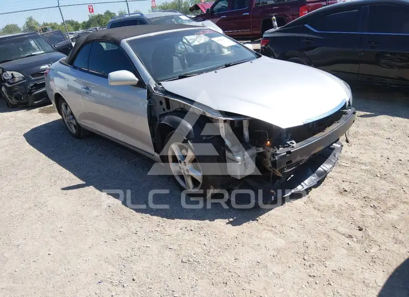 2005 Toyota CAMRY фото