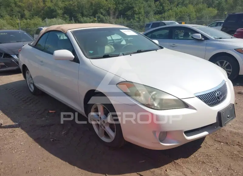 2005 Toyota CAMRY фото