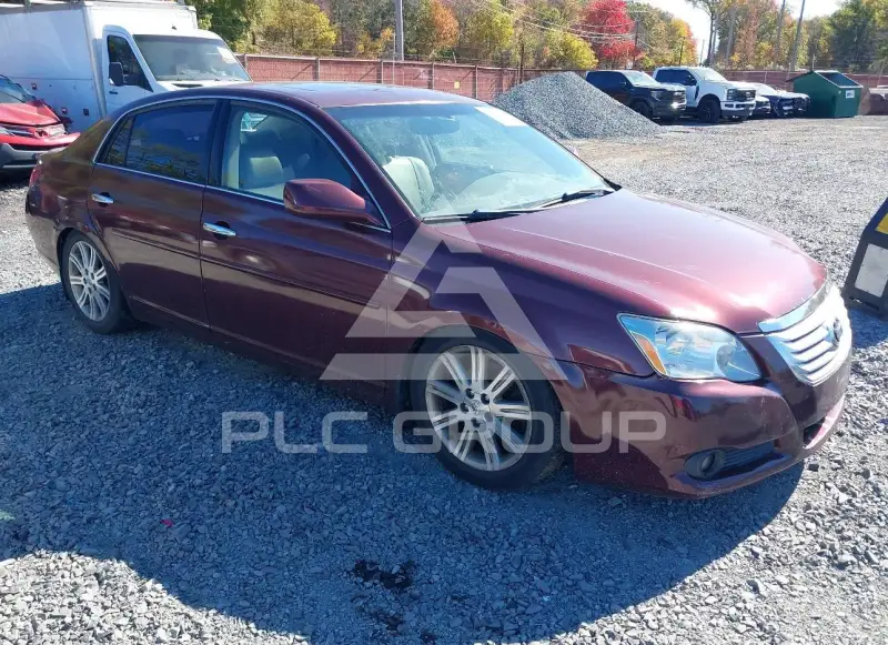 2005 Toyota AVALON photo