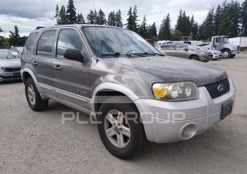 2005 Ford ESCAPE фото