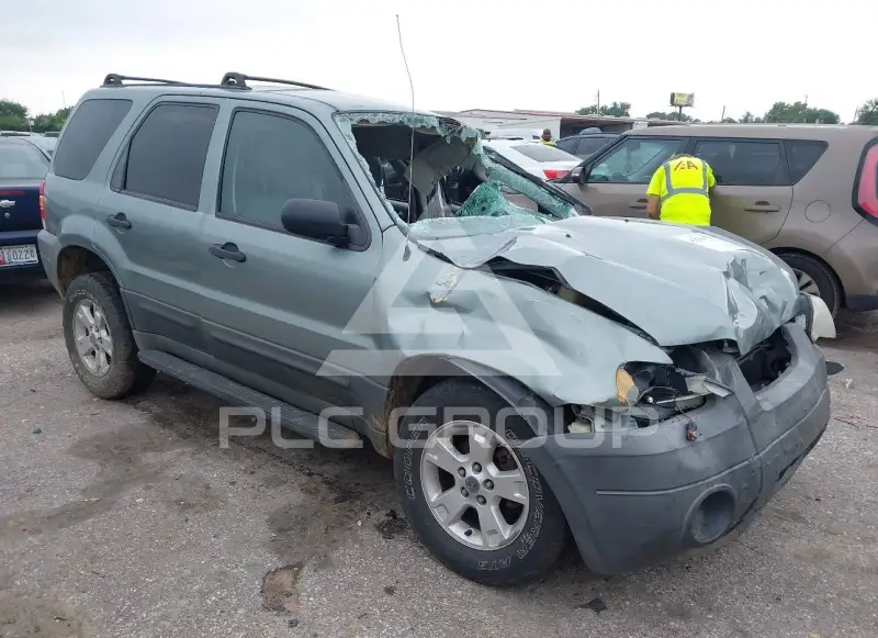 2005 Ford ESCAPE фото
