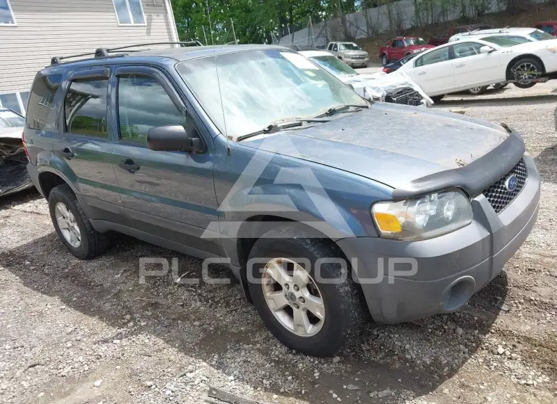 2005 Ford ESCAPE фото