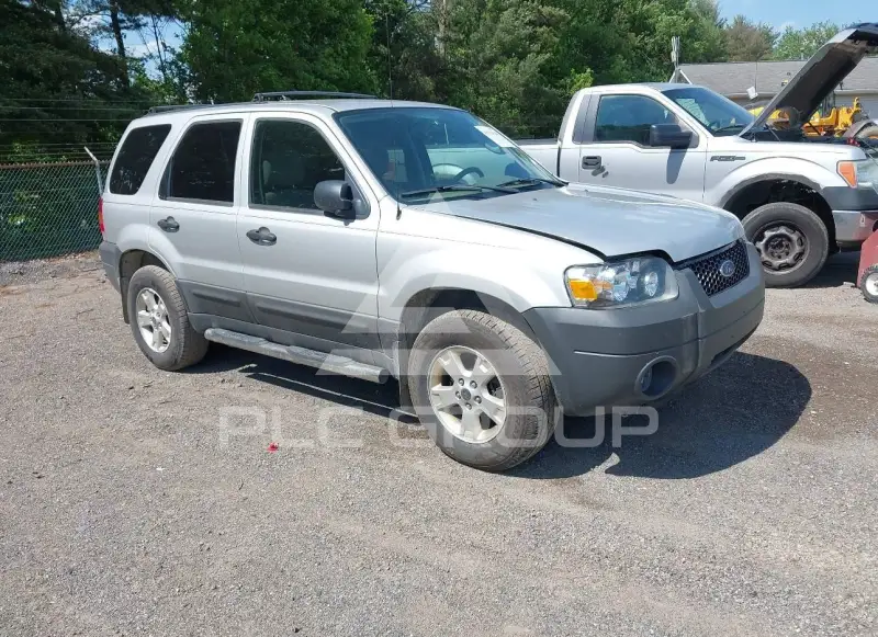 2005 Ford ESCAPE фото