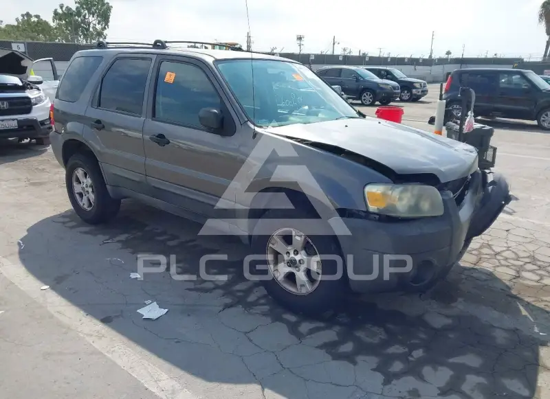 2005 Ford ESCAPE фото