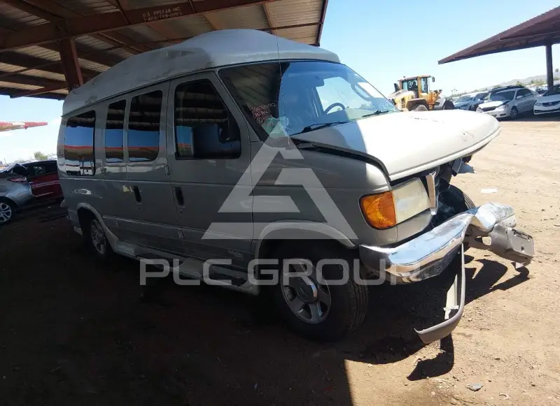 2005 Ford E-150 фото