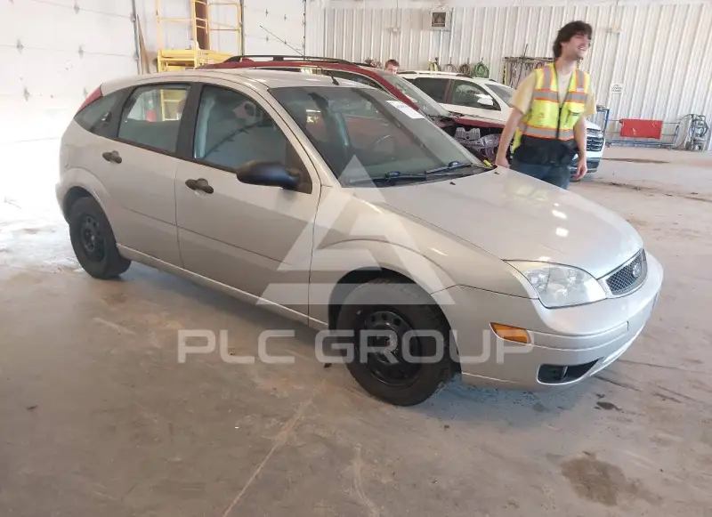 2005 Ford FOCUS фото