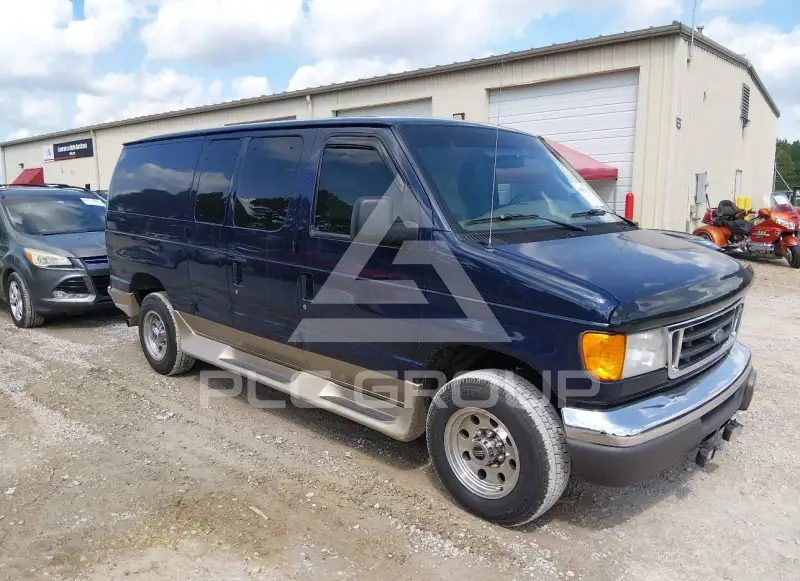 2005 Ford E-250 photo