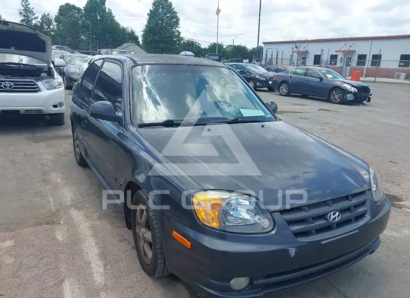 2005 Hyundai Accent фото