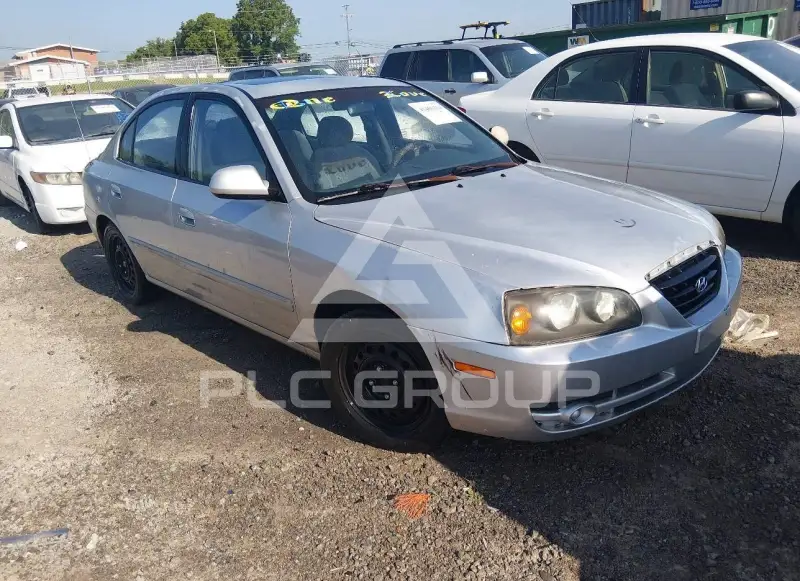 2005 Hyundai Elantra photo