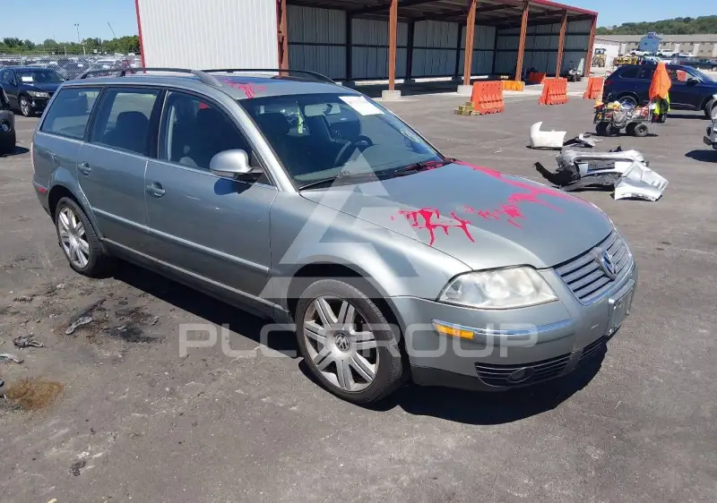 2005 Volkswagen Passat photo