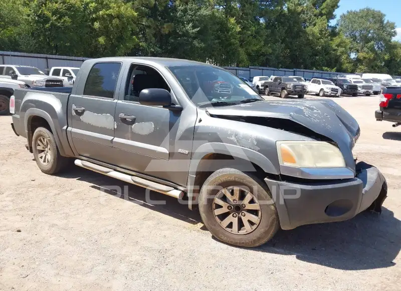 2006 Mitsubishi RAIDER фото