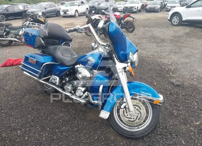 2006 Harley-Davidson FLHTCU фото
