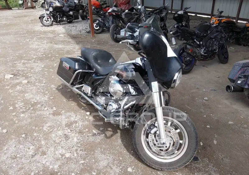 2006 Harley-Davidson FLHTC фото
