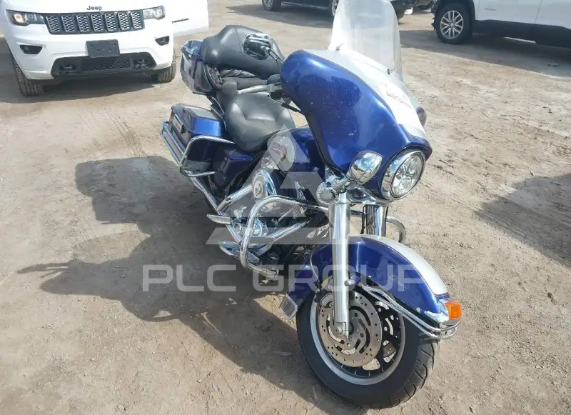 2006 Harley-Davidson FLHTC фото