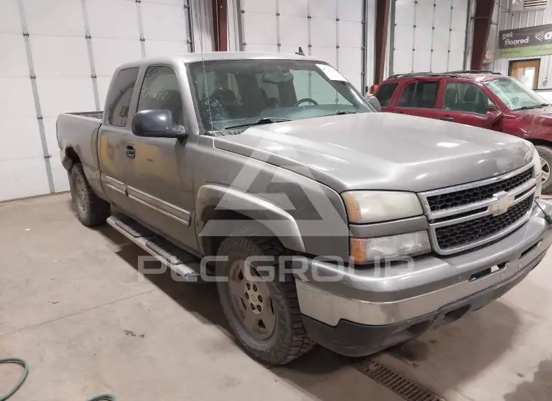 2006 Chevrolet Silverado photo
